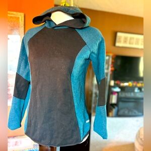 Green/black sporty hoodie